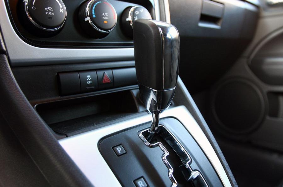  Dodge Caliber Heat 2011 года  (фото 15 из 29)